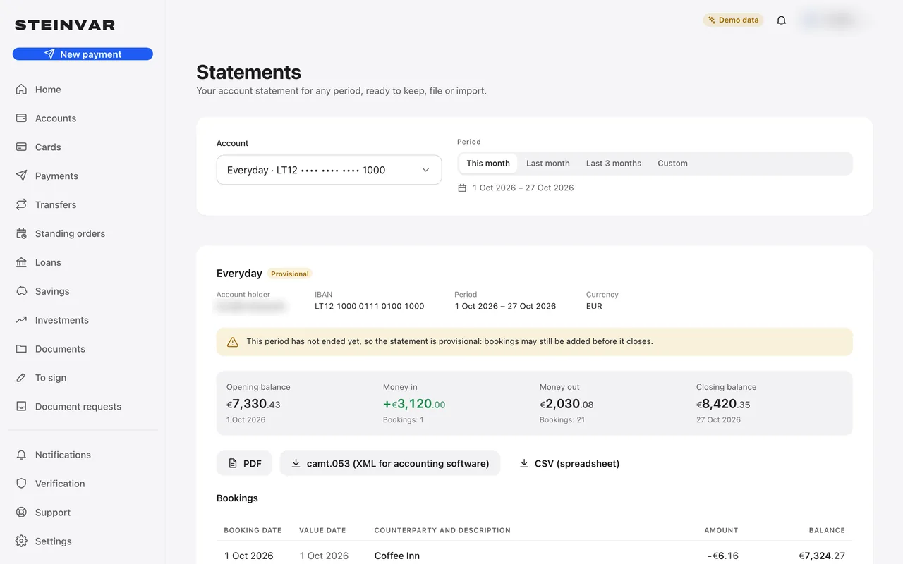 A monthly statement in e-banking: balances, and PDF, camt.053 and CSV downloads.